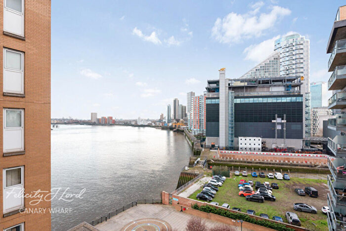 1 Bedroom Apartment For Sale In Studley Court, Prime Meridian Walk, London, E14