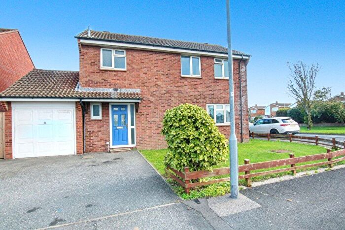 3 Bedroom Detached House To Rent In Woodward Close, Langney Point, Eastbourne, East Sussex, BN23