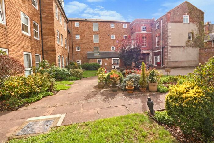 1 Bedroom Flat To Rent In High West Street, Dorchester, DT1