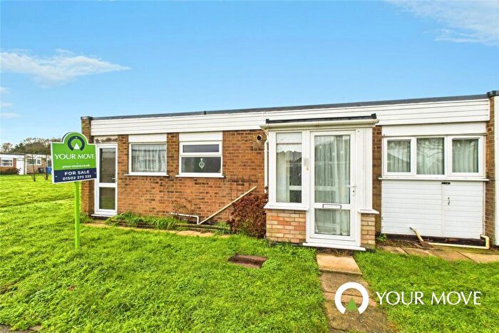 2 Bedroom Bungalow For Sale In Clerks Piece, Beccles, Suffolk, NR34