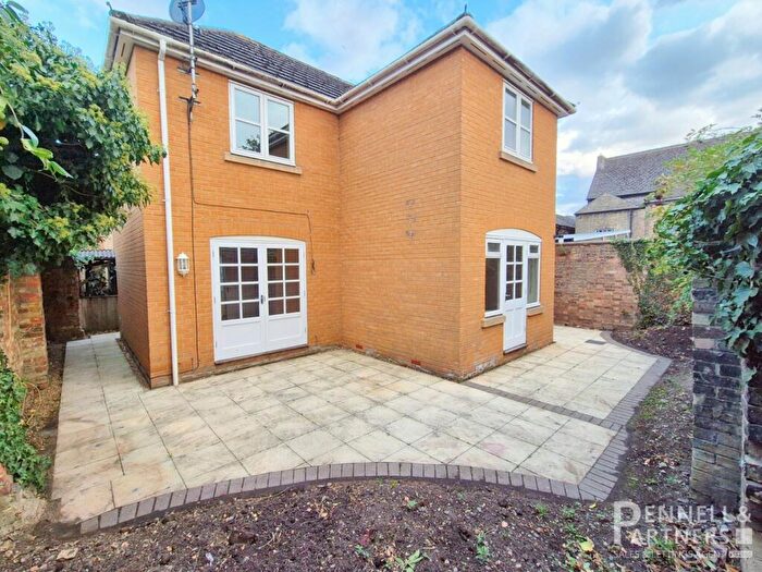 3 Bedroom Detached House For Sale In Market Street, Whittlesey, Peterborough, PE7