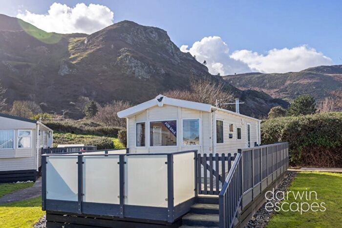 2 Bedroom Mobile/park Home For Sale In Aberconwy Park, North Wales, LL32