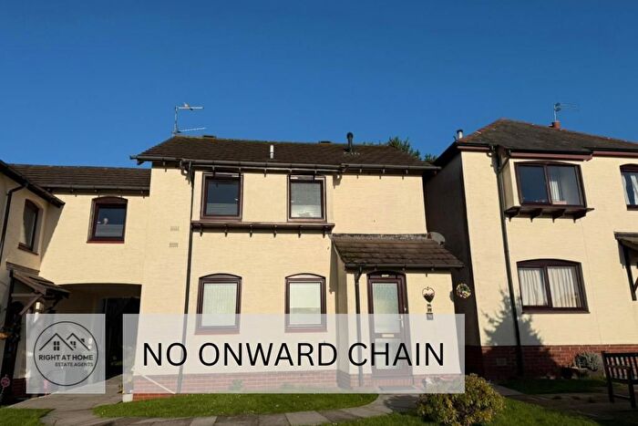 2 Bedroom Flat For Sale In B Matthews Court, Harrington Lane, Pinhoe, Exeter, EX4