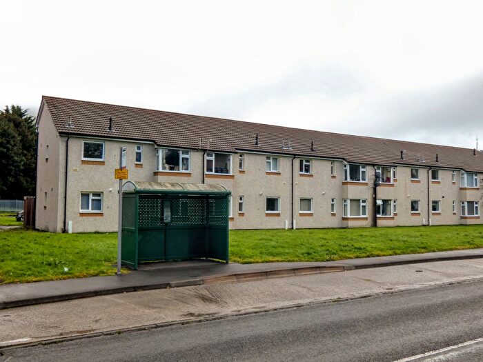 1 Bedroom Flat To Rent In Pant-Y-Cerdin, Aberdare, CF44