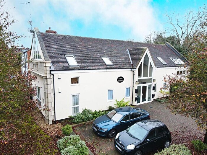 1 Bedroom Apartment For Sale In Shenley Road, Loughton, Milton Keynes, MK5