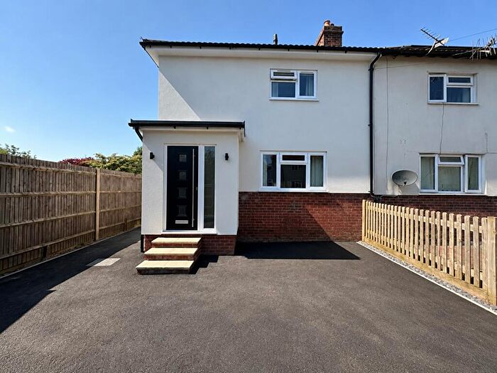3 Bedroom End Of Terrace House To Rent In Addison Road, Sarisbury Green, SO31