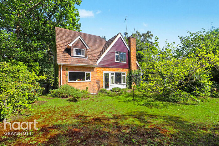 3 Bedroom Detached House For Sale In Eddeys Close, Headley Down, GU35