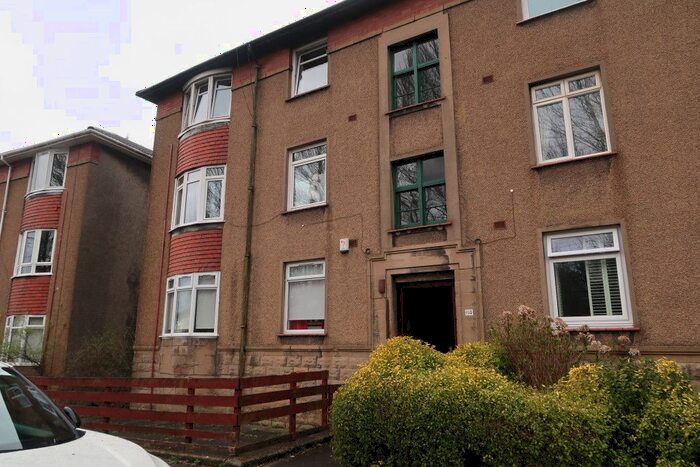 3 Bedroom Flat To Rent In Dorchester Avenue, Kelvindale, West End, G12