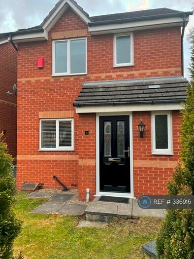 3 Bedroom Detached House To Rent In Festival Close, Stoke-On-Trent, ST6