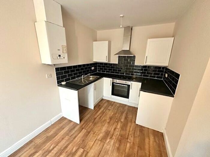 2 Bedroom Flat To Rent In Brookbank Court, CW2