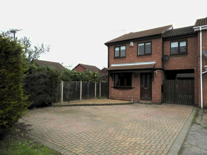 3 Bedroom Detached House To Rent In Hund Oak Drive, Hatfield, Doncaster, DN7