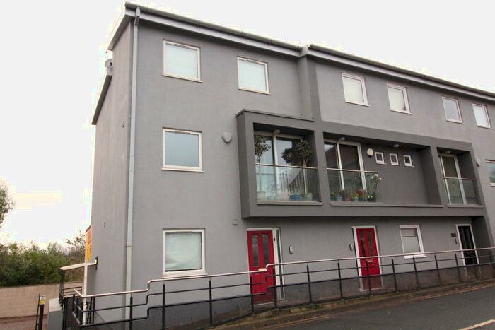 3 Bedroom End Of Terrace House To Rent In Barton Road, Hereford, HR4