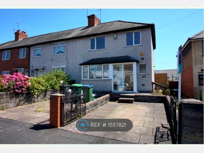 3 Bedroom Semi-Detached House To Rent In Webb Road, Tipton, DY4