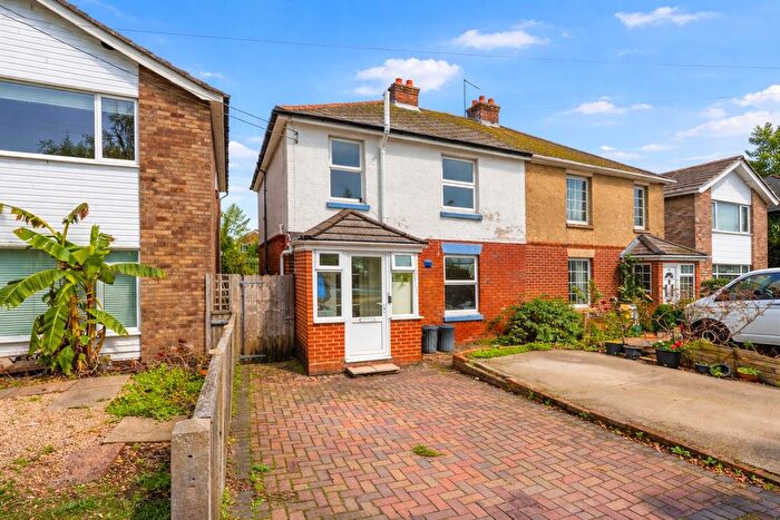 3 Bedroom Semi-Detached House For Sale In Salisbury Road, Totton, Southampton, SO40