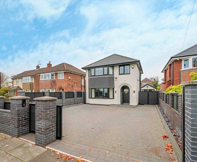 3 Bedroom Detached House To Rent In Liverpool Road South, Maghull, L31