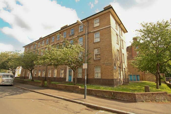 1 Bedroom Flat To Rent In Devonshire Drive, Greenwich, SE10