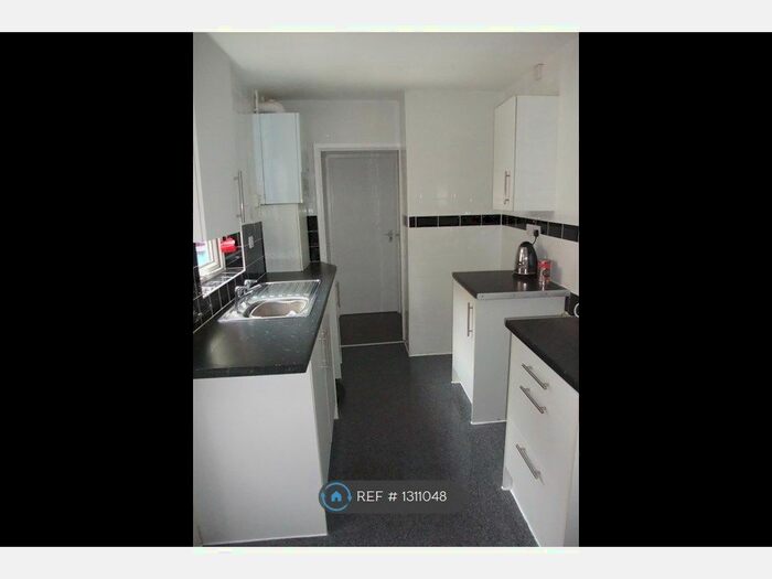 3 Bedroom Terraced House To Rent In Ashridge Street, Runcorn WA7