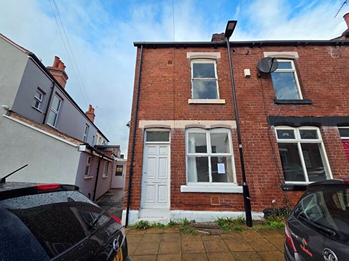2 Bedroom End Terrace House For Sale In Swarcliffe Road, Darnall, Sheffield, S9