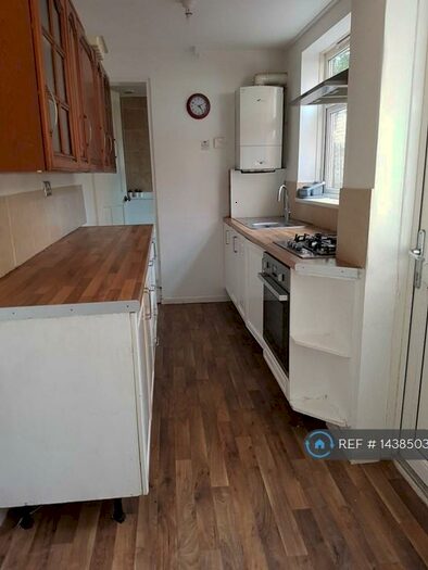 2 Bedroom Terraced House To Rent In Smethwick, Birmingham, B67