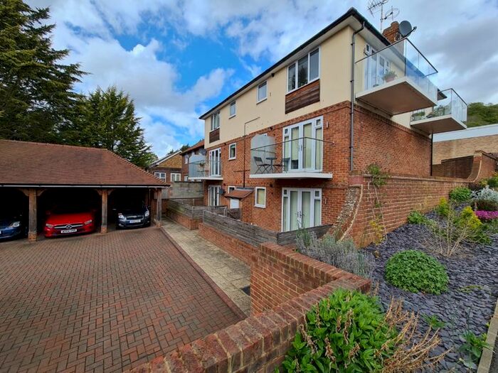 Houses for sale & to rent in HP12 4DG, Heathfield Road,,Sands, High