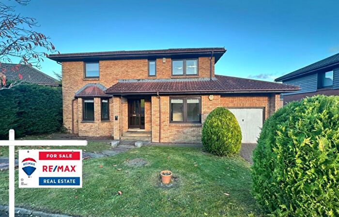 3 Bedroom Detached House For Sale In Thomson Green, Livingston, West Lothian, EH54