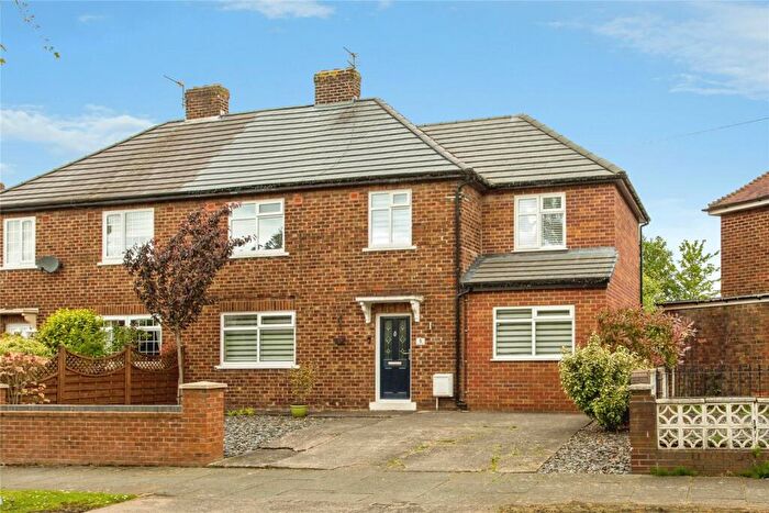 4 Bedroom Semi Detached House For Sale In Dunsop Road, Ribbleton, Preston, Lancashire, PR2