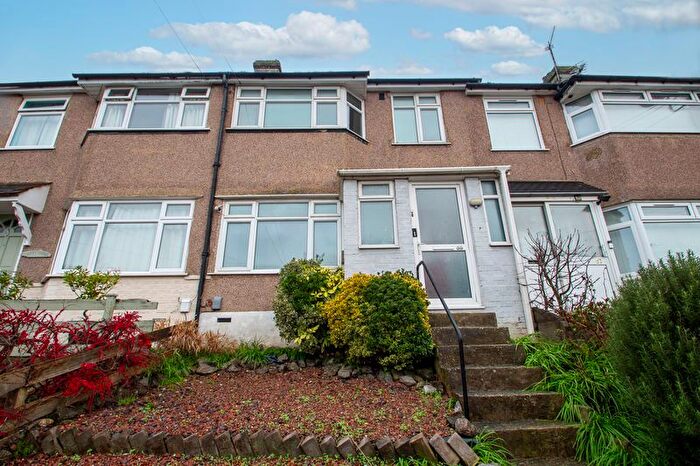 3 Bedroom Terraced House To Rent In Grosvenor Crescent, Dartford, DA1