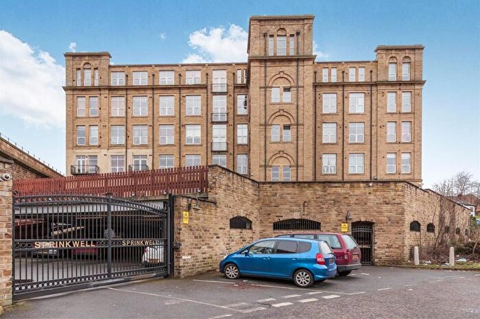 1 Bedroom Flat To Rent In Sprinkwell Mills, Bradford Road, Dewsbury, WF13