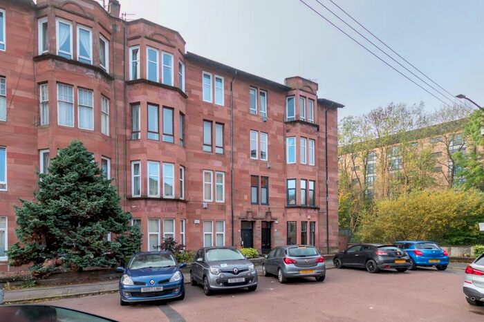 2 Bedroom Flat To Rent In Cartha Street, Flat /, Newlands, Glasgow, G41