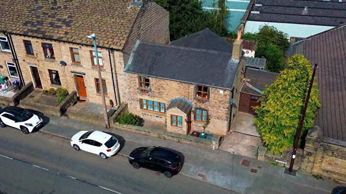 4 Bedroom End Of Terrace House For Sale In Spring Grove, Clayton West, Huddersfield, HD8