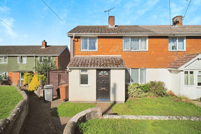 3 Bedroom End Of Terrace House For Sale In Scott Close, Kings Somborne, Stockbridge, SO20