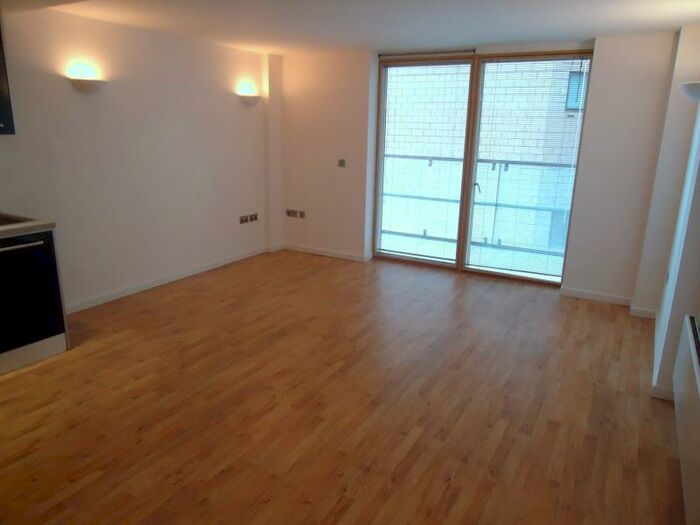 2 Bedroom Apartment To Rent In West Point, Wellington Street, LS1
