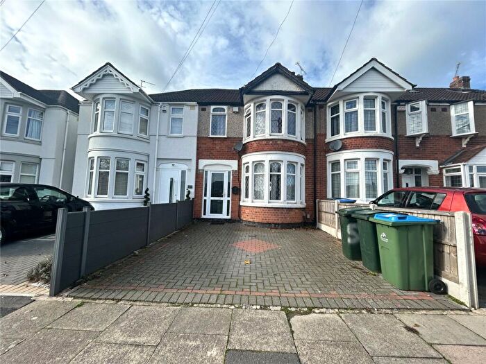 4 Bedroom Terraced House For Sale In Overslade Crescent, Coundon, Coventry, CV6