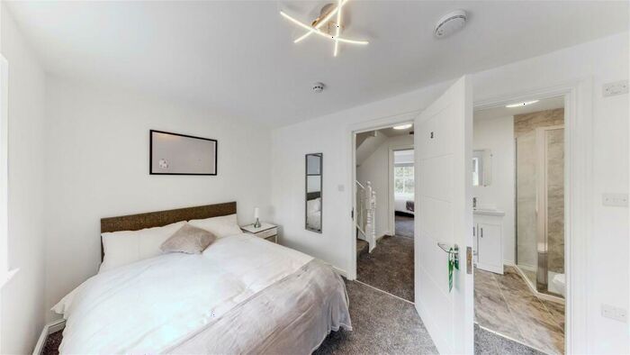 1 Bedroom Private Hall To Rent In Chamberlayne Avenue, Wembley, Middlesex, HA9