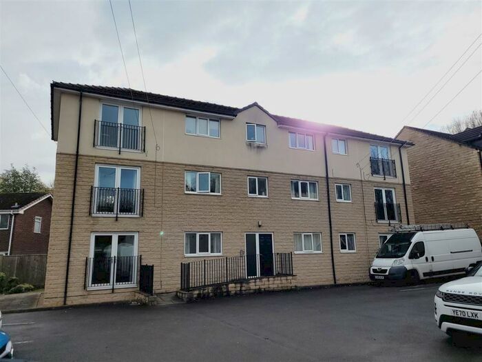 1 Bedroom Ground Flat To Rent In Briggate, Dalton, Huddersfield, HD5