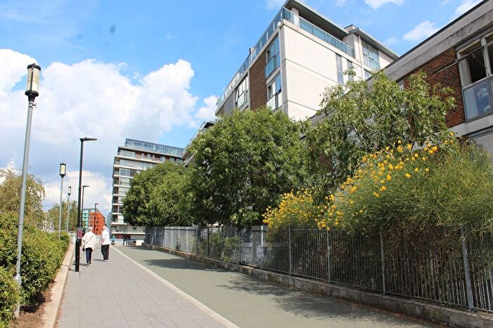 2 Bedroom Flat For Sale In Henry Hudson Apartments, Greenwich, London, SE10