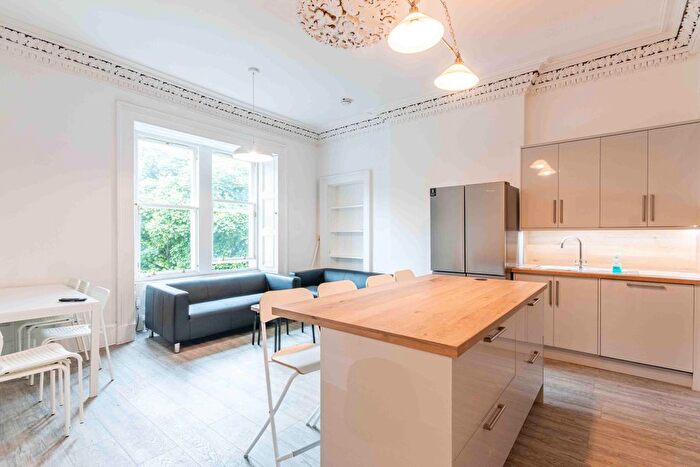 6 Bedroom Flat To Rent In Melville Terrace, Edinburgh, EH9