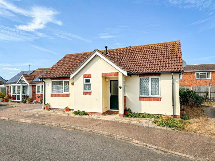 2 Bedroom Detached Bungalow For Sale In Fuchsia Way, Clacton-On-Sea, CO16