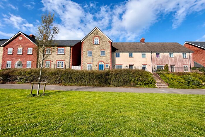 4 Bedroom End Terrace House For Sale In Salisbury Road, Shaftesbury, SP7