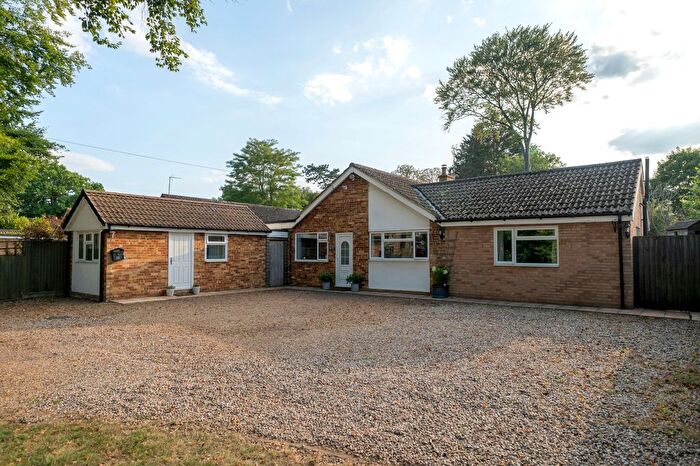 4 Bedroom Detached Bungalow For Sale In Station Road, Foxton, CB22