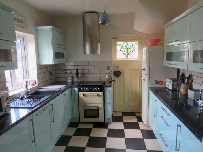 3 Bedroom House To Rent In Buckingham Road, Doncaster, DN2