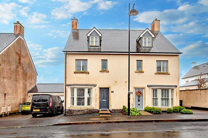 4 Bedroom Semi-Detached House For Sale In Heathland Way, Llandarcy, SA10