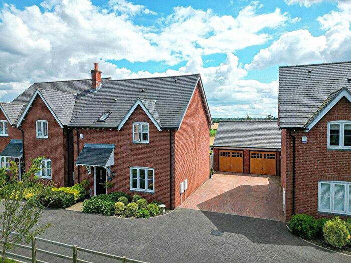 3 Bedroom Detached House For Sale In Manor Lane, Harlaston, Tamworth, Staffordshire, B79