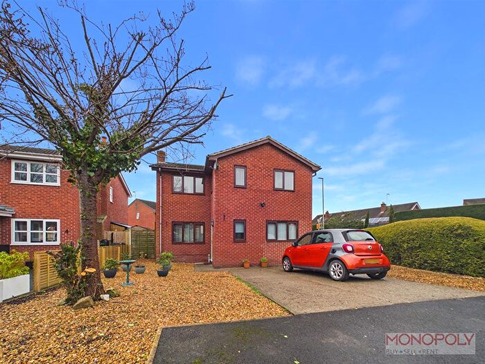 4 Bedroom Detached House For Sale In Cavendish Close Chester Road, Gresford, Wrexham, LL12
