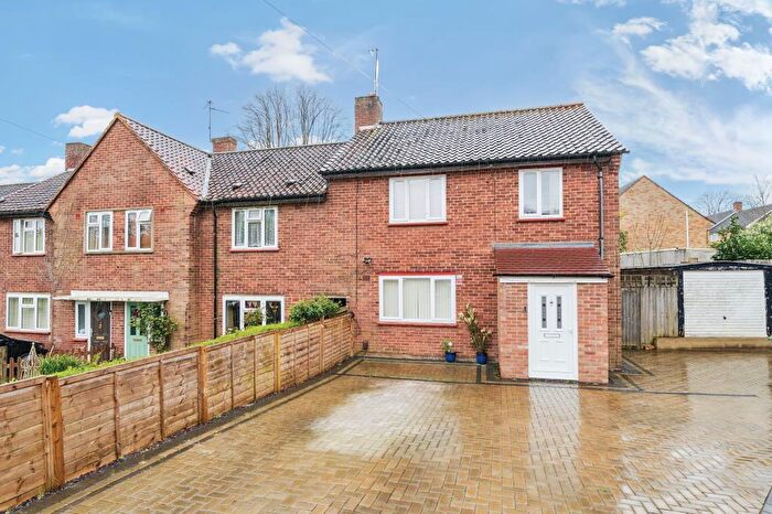 3 Bedroom End Of Terrace House To Rent In Eaton Close, Stanmore, HA7