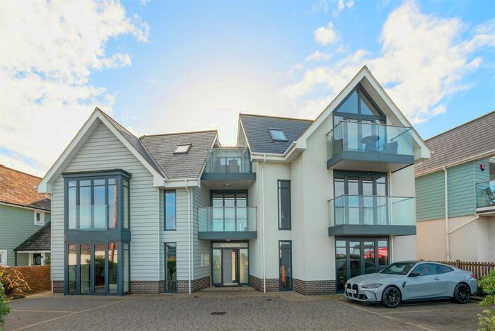 1 Bedroom Flat To Rent In Herne Bay Road, Tankerton, Whitstable, CT5