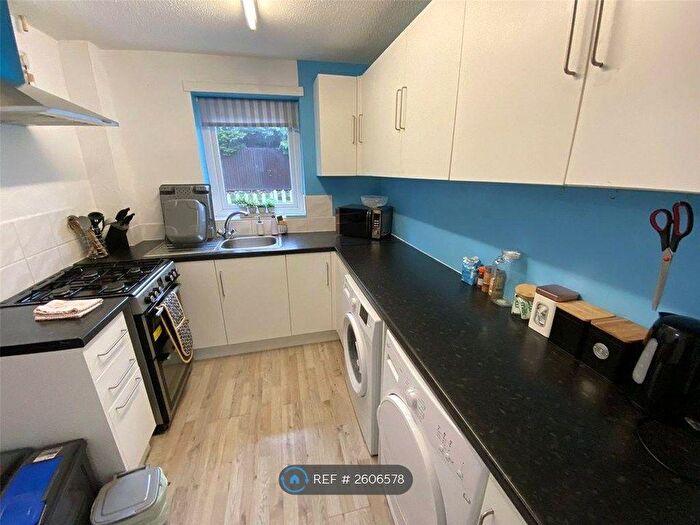 3 Bedroom Detached House To Rent In Drayton Way, Dawley, Telford, TF4