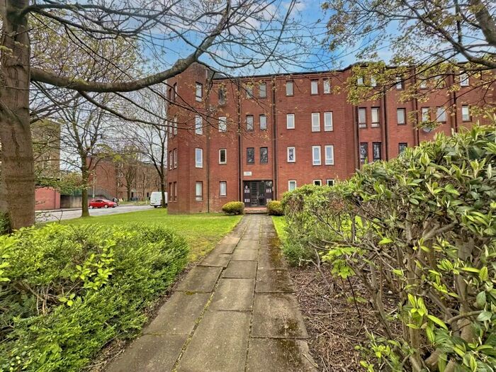 1 Bedroom Apartment To Rent In St. Peters Street, Glasgow, G4