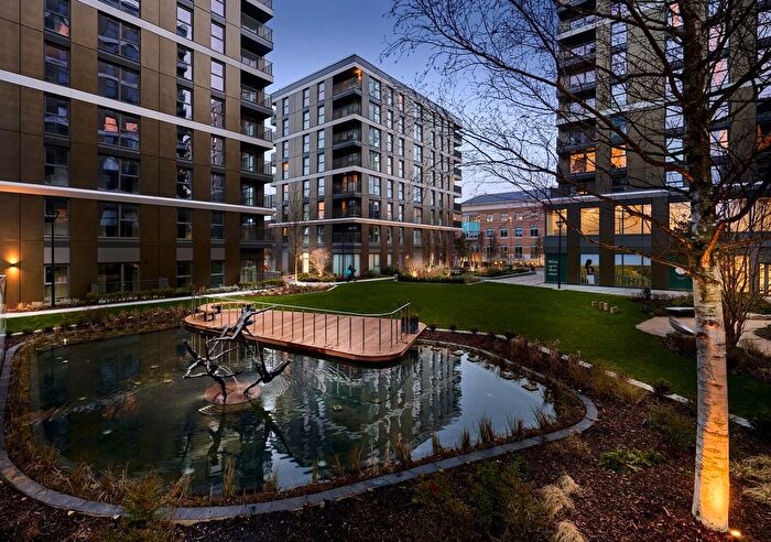 3 Bedroom Flat For Sale In A.. Eden Grove, Fairfield Avenue, Staines-Upon-Thames, TW18