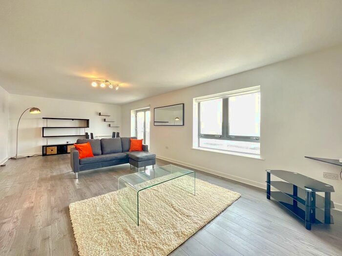 2 Bedroom Penthouse To Rent In Ouseburn Wharf, Newcastle Quayside, NE6